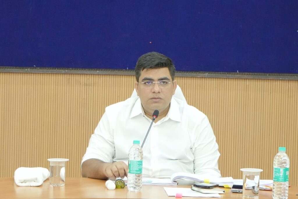 फ्लाई ऐश के नियमानुसार उपयोग, परिवहन एवं निपटान की कड़ाई से निगरानी के निर्देश