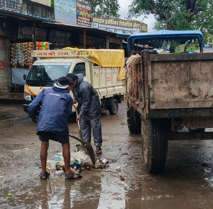 कटघोरा में स्वच्छता ही सेवा एवं सेवा ही संकल्प अभियान के तहत चला वृहद स्वच्छता अभियान