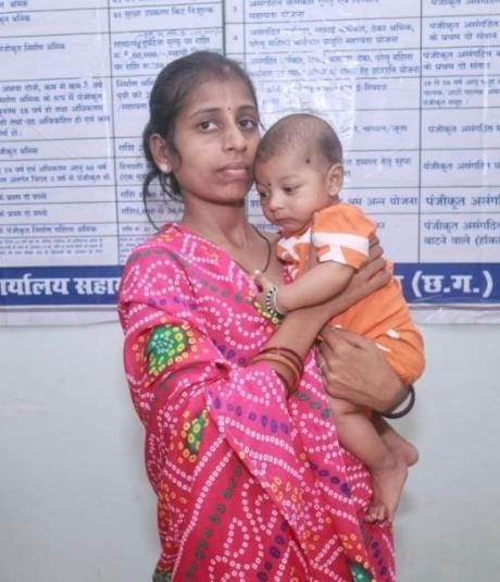 असंगठित महतारी जतन योजना से मनतोसी चौहान को मिली 20 हजार रुपये की सहायता