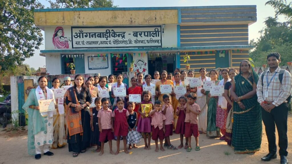बच्चों की मुस्कान और महिलाओं की सहभागिता से सजा बरपाली का आंगन, आंगन मिलन सेवा अभियान बना खुशियों का उत्सव