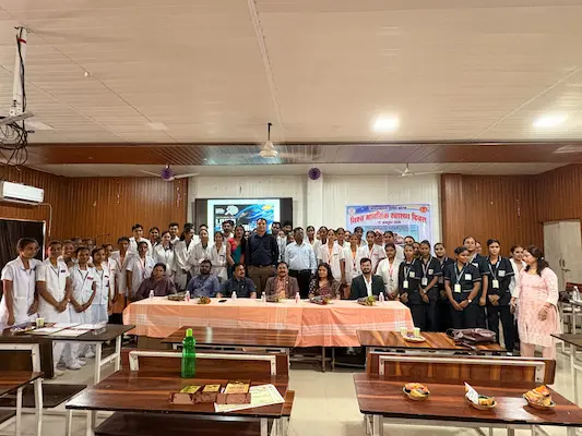 विश्व मानसिक स्वास्थ्य दिवस पर रंगोली, पोस्टर एवं स्लोगन प्रतियोगिताओं से दिया जागरूकता का संदेश